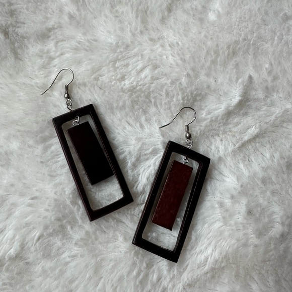 Wooden earrings - Picture 1 of 2